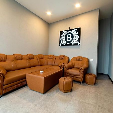B H Y Guesthouse In Yerevan Exterior photo